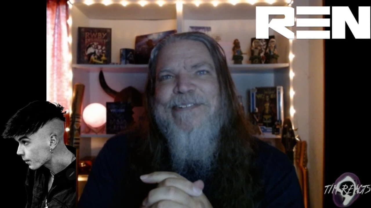 Ren X Chinchilla - Chalk Outlines (Live) Reaction