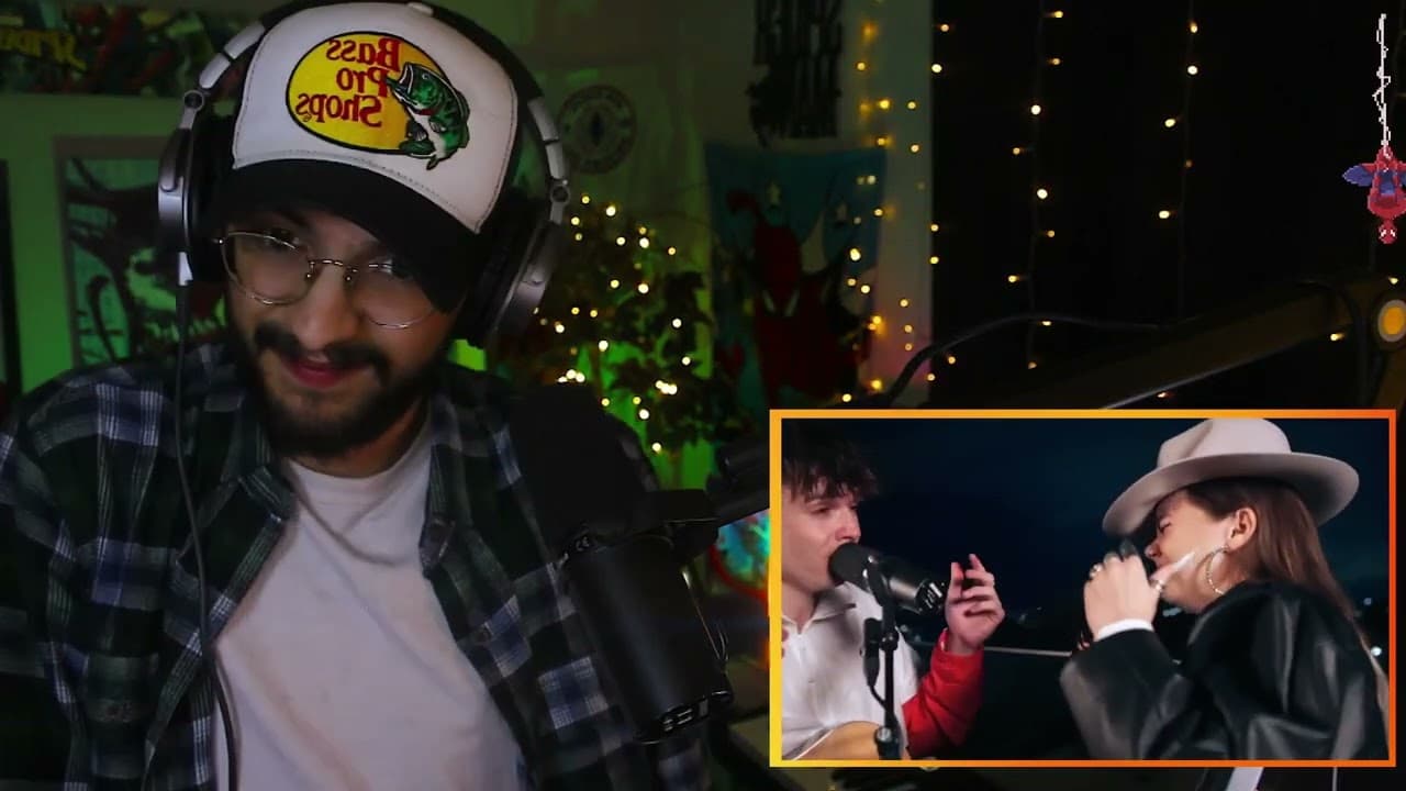 Musician REACTS to Ren X Chinchilla - How To Be Me (Live)