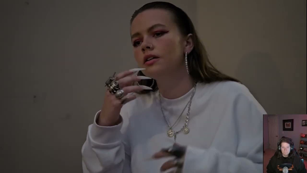 Ren x Chinchilla - Chalk Outlines - Reaction