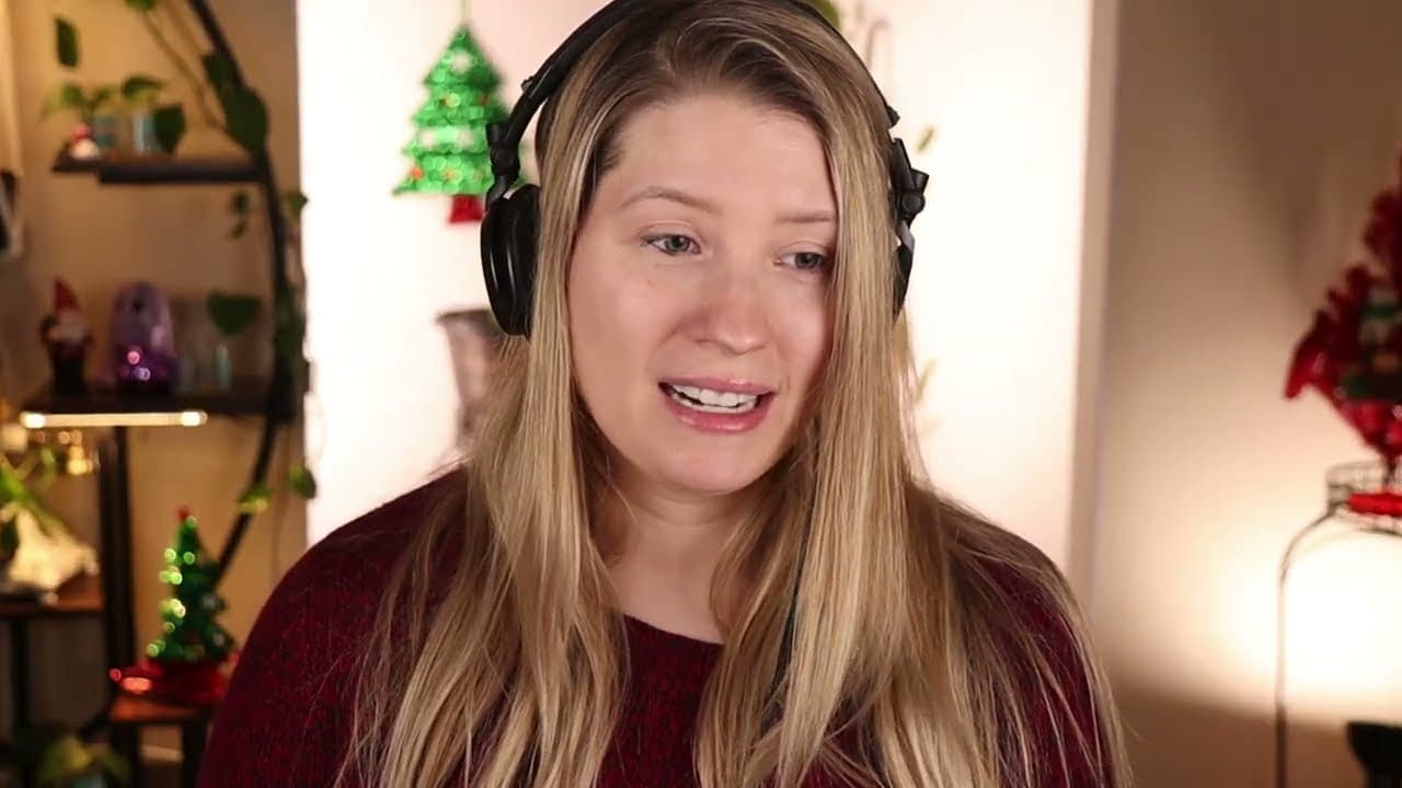 Singer Reacts to “Love Music 1” - REN - MERRY REN-MAS!