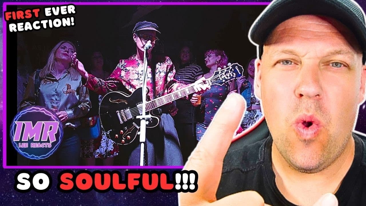 REN'S Mate ROMAIN AXISA Has Got SOUL! | "Wondering Why" Is A Song To Chill To!